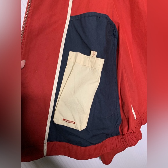 Bugatti - Red Bomber / Wind Breaker Style Jacket With Double Layer Pockets 44R - Picture 8 of 9